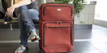 Controlli aeroportuali: via libera ai liquidi nei trolley, ma non per tutti