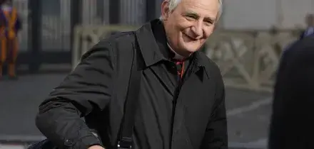 Il cardinale Matteo Zuppi sfida Papa Leone XIV sugli Lgbt