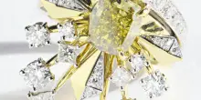 Diamanti, oro, titanio. I gioielli da sogno fanno brillare Parigi