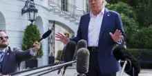 Fallita la mediazione Usa-Ue: Trump annuncia dazi al 30% sui prodotti europei