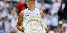 Iga Swiatek è la regina di WImbledon: Anisimova abbattuta da un doppio 6-0