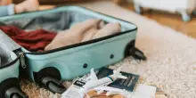Ecco la lista salva vacanza: cosa non deve mai mancare in valigia