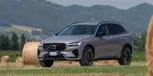Volvo XC60 Plug-in MY2026: lusso, funzionalità e tecnologia