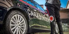 Punta la ex con le amiche e le investe con lo scooter: l'aggressione choc ad Acerra