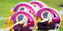 Trump minaccia la squadra di Washington. "Tornate al nome Redskins o niente stadio"