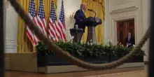 "Usa e Ue verso accordo su tariffe al 15%". Manca il via libera di Trump