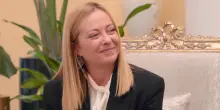 Nessun effetto dazi sui consensi. Il sondaggio che premia il governo