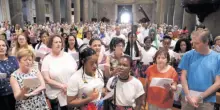 La rete cattolica che tifa migranti
