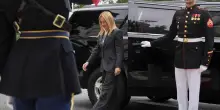 Meloni protagonista. Le Monde ammette: "Meglio di Macron". Sinistra disperata