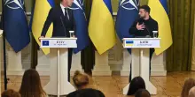 Allerta aere a Kiev durante la visita di Rutte. Trump: "Preferirei non esserci all'incontro Zelensky-Putin"