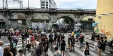 Rivoluzionari? Al Leonka solo affari