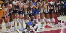 La forza delle donne: le azzurre del volley dicono trentatré