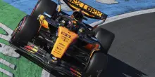 La McLaren non lascia neanche sperare. Charles e Lewis mai così vicini... tra loro