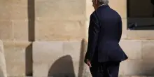 Debito, boom del deficit e flop rating: la bomba economica dietro il caos in Francia