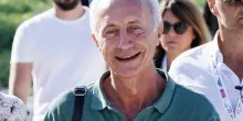 Il mondo al contrario: tutti gli insulti degli indignati