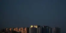 Raid notturni sull'Ucraina. Allarme per l'aereo spia russo sul Baltico