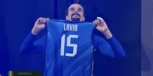 La maglia di Lavia e il bacio al cielo, cosa c'è dietro il gesto durante la premiazione dell'Italvolley