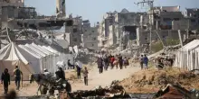 Netanyahu: "Violato il cessate il fuoco". Raid delle Idf contro Hamas