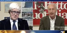 "Hai studiato la storia su Topolino?". Travaglio attacca Severgnini