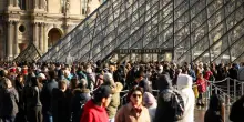 Furto del secolo al Louvre: catturati due della banda