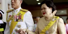 “Un anno di lutto”. È morta la regina Sirikit di Thailandia