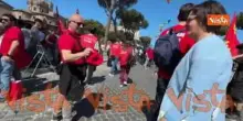 Primo Maggio a Roma, la manifestazione dei lavoratori. Ecco le immagini all'interno del corteo