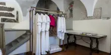 Conclave, talari pronte. Il sarto: "Missione compiuta, ecco che Papa vorrei"