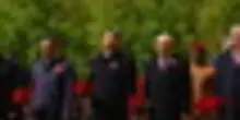 Vladimir Putin e Xi Jinping sulla tomba del milite ignoto a Mosca