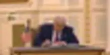 Trump a Riad firma "parternariato strategico" con l'Arabia Saudita