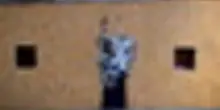 Murale di Papa Leone XIV sorretto dalla Statua della Libertà