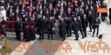 Meloni arriva a San Pietro per la Messa di insediamento di Papa Leone XIV