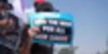 Manifestanti israeliani al confine con Gaza: "l'80% dice basta guerra"