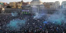 "Dimostrazione di civiltà". Festa Napoli, nella Lega scoppia la polemica