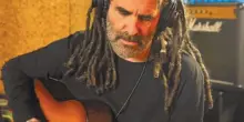 "Una festa per un anno speciale". Valerio Piccolo si tuffa nei live
