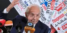 Amato e la surreale difesa della sindaca di Merano: "Tricolore imposto da un maschio"