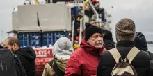 Mar Jonio, tutti a giudizio per immigrazione clandestina. E Casarini vuole il processo show