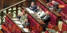 PNRR-Scuola, Protesta AVS in Aula con aeroplani di carta così i ricercatori lasceranno Italia