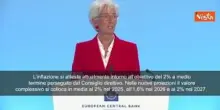 Bce taglia tassi dal 2,25% al 2%, Lagarde: Ora ben posizionati, ma incertezza è estrema