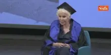 Laurea honorem a Ornella Vanoni: Io cialtrona, non ho mai studiato. I miei genitori sarebbero fieri