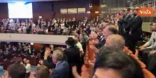Applauso e standing ovation per il Presidente argentino Javier Milei alla Knesset in Israele
