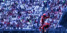 Marc Marquez vince anche la sprint del Mugello, Bagnaia terzo