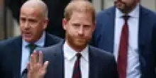 La mossa di Harry per fare pace con Re Carlo e William: l'invito che spiazza tutti