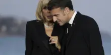 "Brigitte trans": assolte le donne della fake news. La première dame al contrattacco