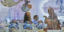 Bambini nati liberi da malattia ereditaria grazie a metodo vietato in Italia