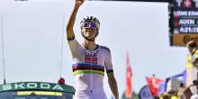 Tappa e maglia gialla per Pogacar al Tour “Dedicato a Privitera”