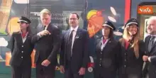 Inaugurata livrea del treno Roma-Fiumicino Leonardo Express per Cucina Italia Unesco, lo speciale