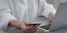 La banca digital piace sempre di più, cresce ancora il mobile banking