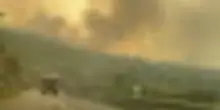 Francia, enorme incendio devasta il Sud-ovest, morta una donna