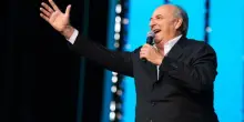 Gerry Scotti campione di agosto. Indiana Jones inaffondabile