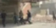 Israele uccide 4 reporter: il caos subito dopo il raid sull'ospedale